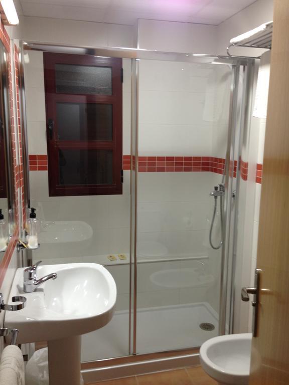 Hostal Rio De Oro Alcala La Real Εξωτερικό φωτογραφία