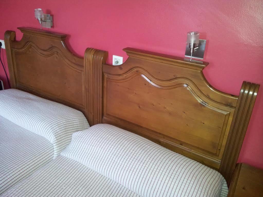 Hostal Rio De Oro Alcala La Real Εξωτερικό φωτογραφία