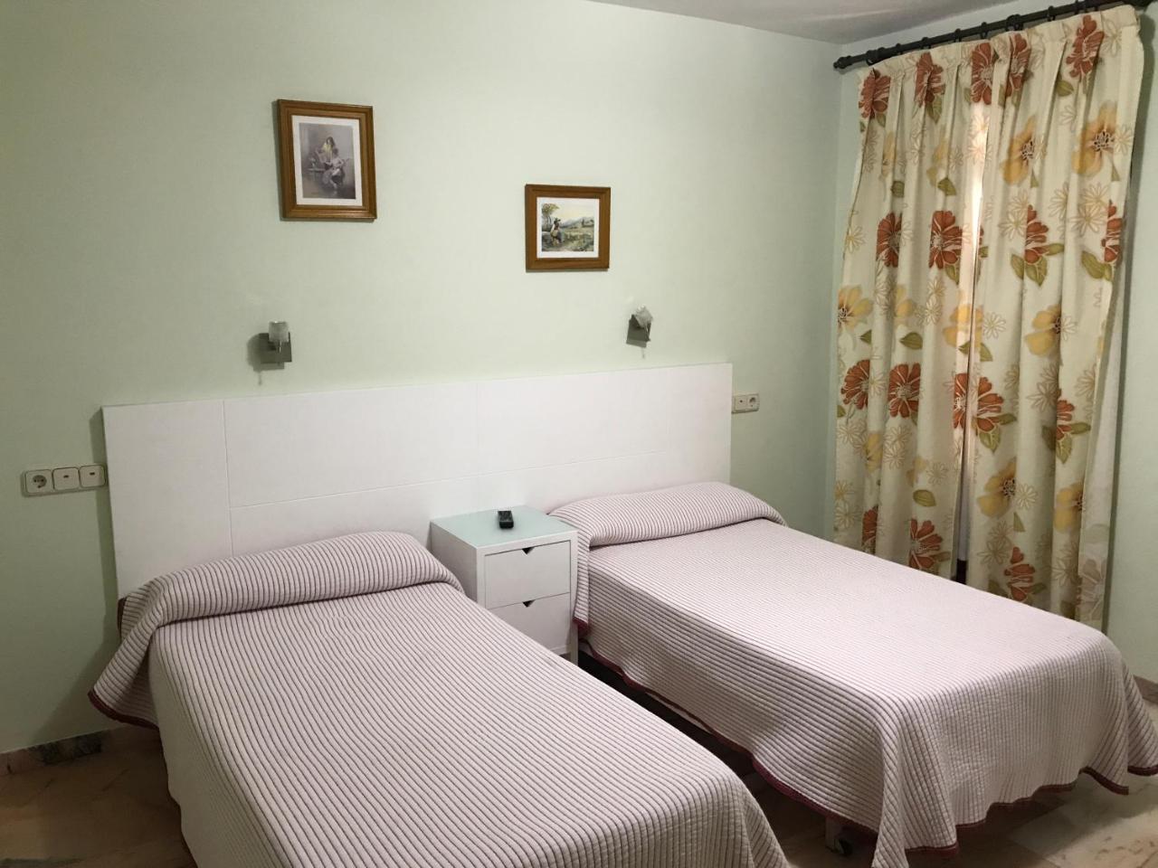 Hostal Rio De Oro Alcala La Real Εξωτερικό φωτογραφία